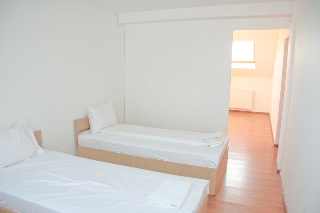 Z Villa Bucarest Habitación foto